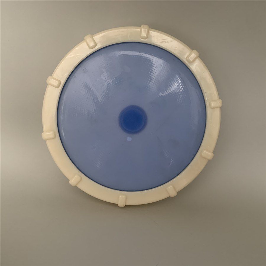 disc aerator display