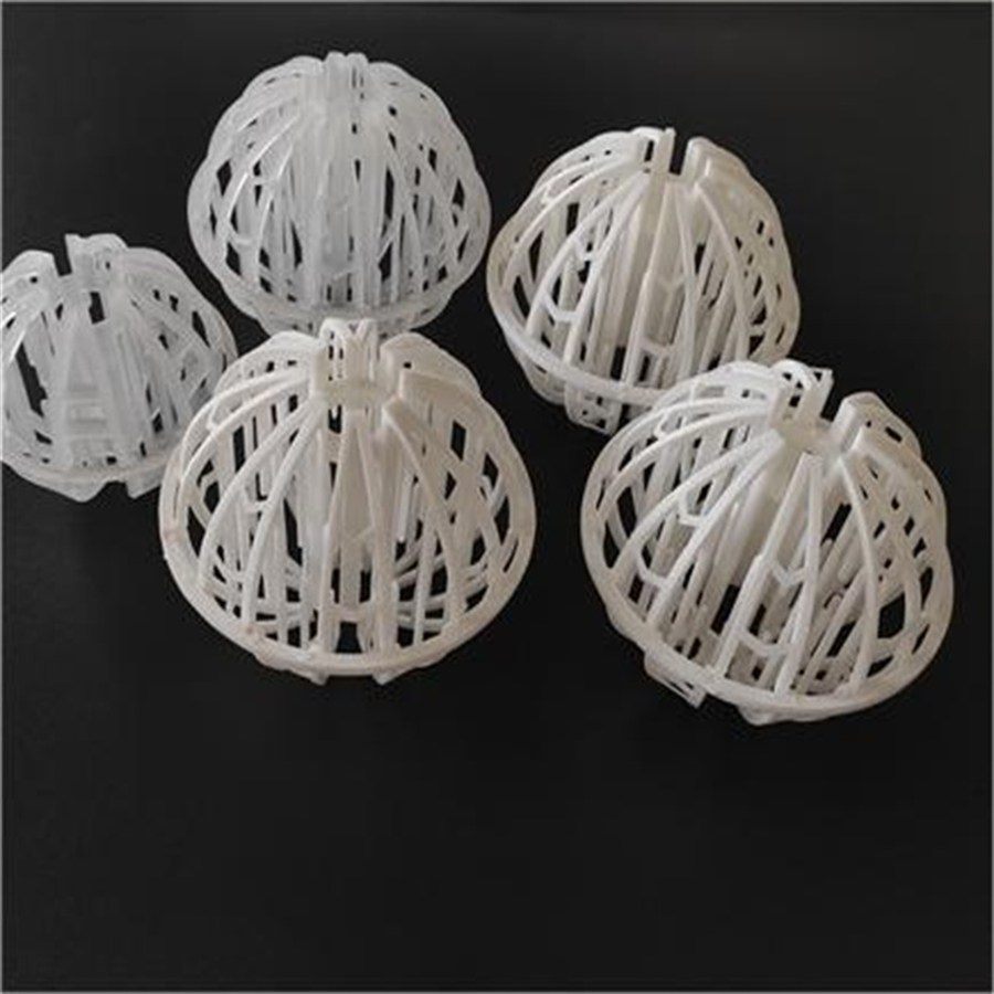 Hacketten packing shown as a group of five balls on a dark background