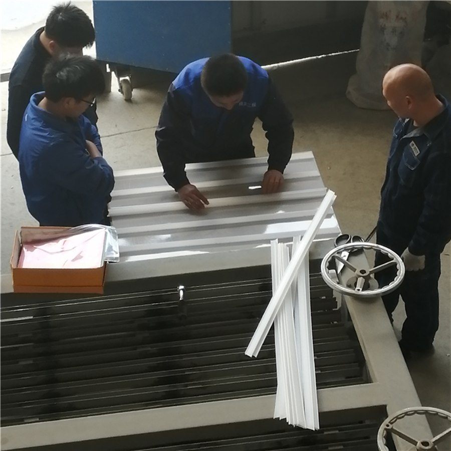 Inclined plate module assembly in the workshop